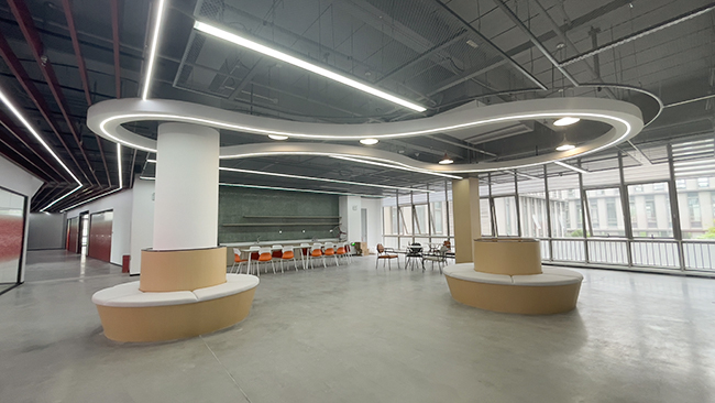办公家具&middot;休闲区：异形休闲沙发
